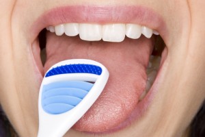 口臭の元 舌が白い舌苔 ぜったい ができる９つの原因と取り方
